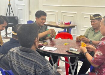 Jamuan Ketua DPRD Bontang oleh Gubernur Kaltara Zainal Arifin Paliwang, Dimeriahkan dengan Lomba Domino