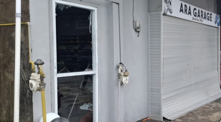 Toko Sepatu di Boom Panjang Dirusak OTK, Pemilik Lapor Polisi