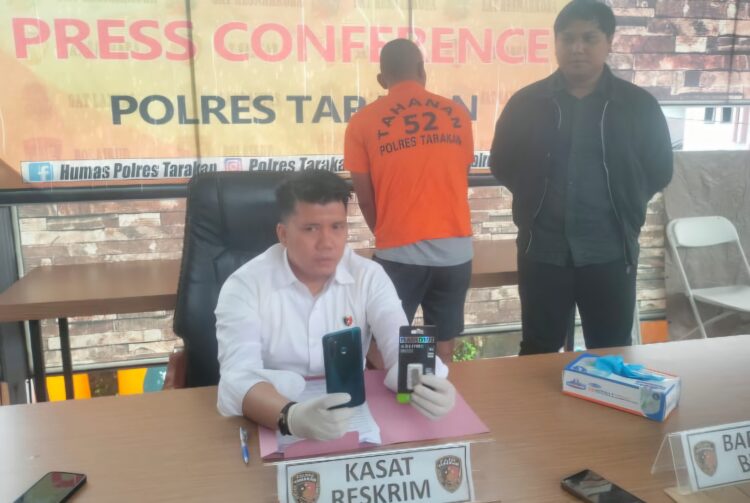 Sakit Hati Diselingkuhi, Seorang Pria Sebarkan Foto dan Video Asusila Mantan Kekasih