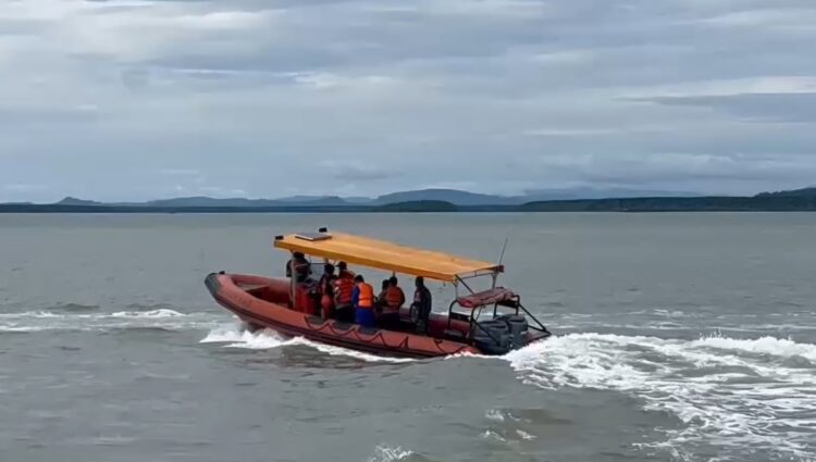 Empat Korban Speedboat Terbalik Belum Ditemukan, Tim SAR Perluas Pencarian
