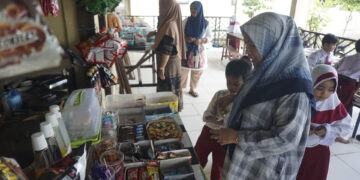 Program Makan Bergizi Gratis Dimulai, Pedagang di Kantin Sekolah Mengeluh