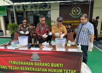 Kejari Tarakan Musnahkan Barang Bukti dari 62 Perkara Inkrah