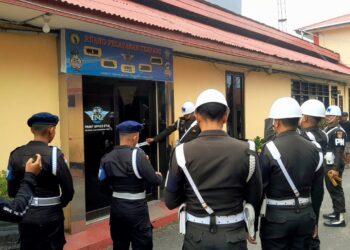 Pasca Keributan di Mapolres Tarakan, Sejumlah Anggota TNI Olah TKP