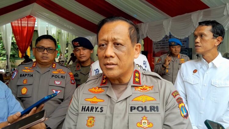 Polda Kaltara Gelar Bakti Sosial Polri Presisi di Selumit Pantai, Ada Sembako dan Paket Alat Sekolah