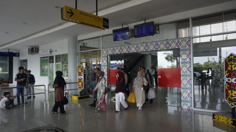 Puncak Arus Mudik di Bandara Juwata Tarakan Mulai H-3 Lebaran   