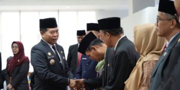 Gubernur Kaltara Lantik 10 Pejabat JPT Pratama
