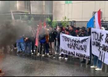 Tolak UU TNI, Mahasiswa di Tarakan Tuntut DPRD Ajukan Judicial Review ke MK