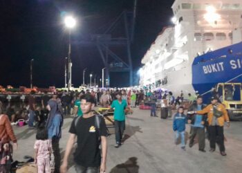Arus Balik Lebaran di Pelabuhan Malundung Tembus 3.800 Penumpang  