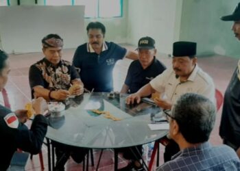Gubernur Kaltara Zainal A Paliwang Tampil di Eksebisi Turnamen Domino OTDM 2025