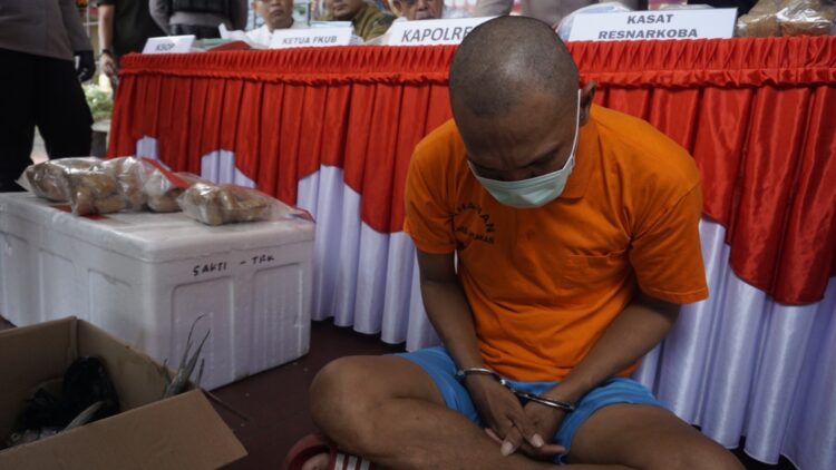 Selundupkan 3,2 Kg Sabu dalam Perut Ikan, Pelaku Terancam 20 Tahun Penjara!