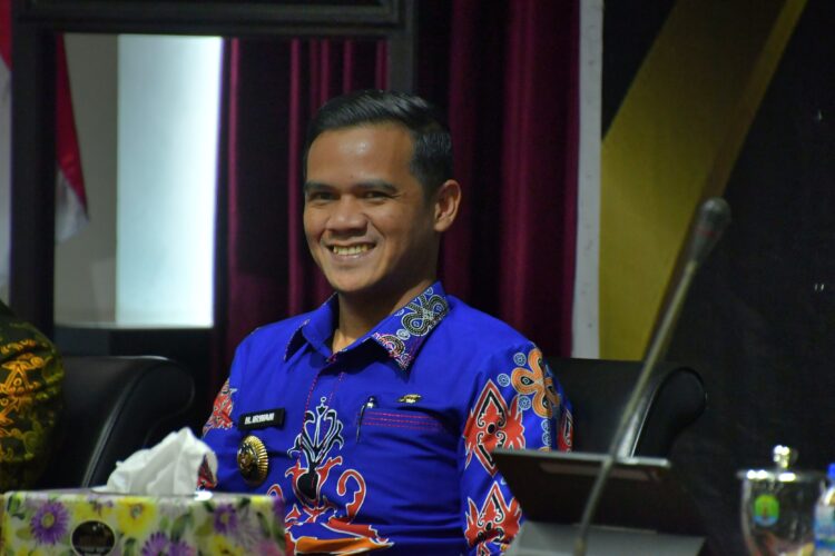 Bupati Tegaskan Tak Perlu Relokasi, Alun-alun Hanya Perlu Ditata Ulang