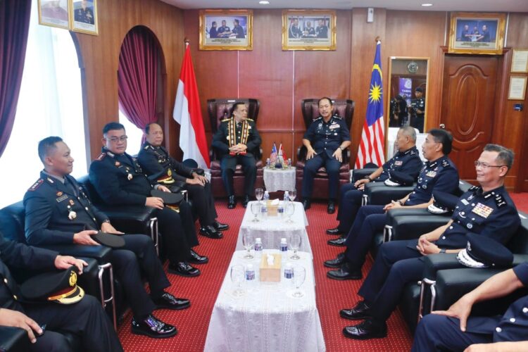 Kapolda Kaltara Perkuat Kerja Sama dengan Polis Sabah Tangani Kejahatan Lintas Batas