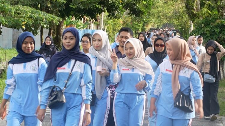 Jelang Dies Natalis Ke-5, Polteknik Kaltara Gelar Pemeriksaan Kesehatan Gratis Sampai Jalan Sehat