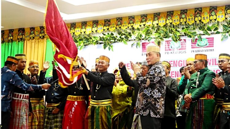 Dilantik, Amir Bakry Pimpin Keluarga Bugis Sidenreng Rappang di Kaltara