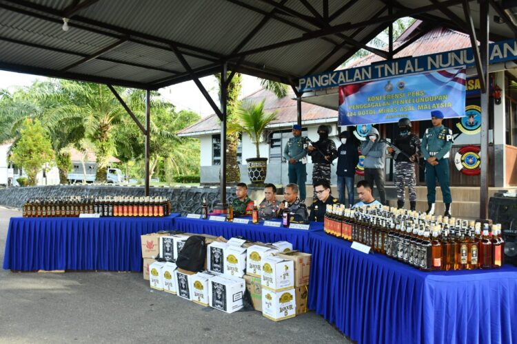 Keluarkan Tembakan 3 Kali, Speedboat Pengangkut Miras Asal Malaysia Dihentikan Lanal Nunukan