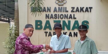 Sembelih Sapi dan Kambing, Baznas Bagikan ke 300 Mustahik di Tarakan