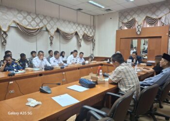 Ditagih Imigrasi Rp1,6 Miliar, Pengelola Kapal Ngadu ke DPRD : Tidak Masuk Akal!