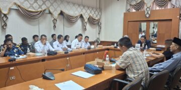 Ditagih Imigrasi Rp1,6 Miliar, Pengelola Kapal Ngadu ke DPRD : Tidak Masuk Akal!