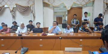 Ditagih Imigrasi Rp1,6 Miliar, Pengelola Kapal Ngadu ke DPRD : Tidak Masuk Akal!