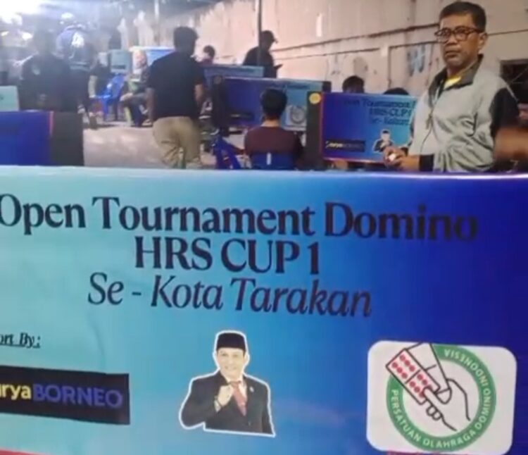 Ratusan Penggemar Domino Banjiri Arena HRS Cup, Panitia Siapkan Piala Bergilir