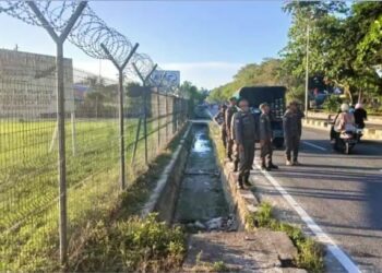 Waspada Layangan Masuk Bandara, Satpol PP Sisir Titik Rawan dan Langsung Ambil Tindakan