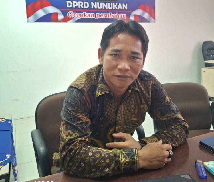 FOTO : Anggota DPRD Nunukan Donal SPd