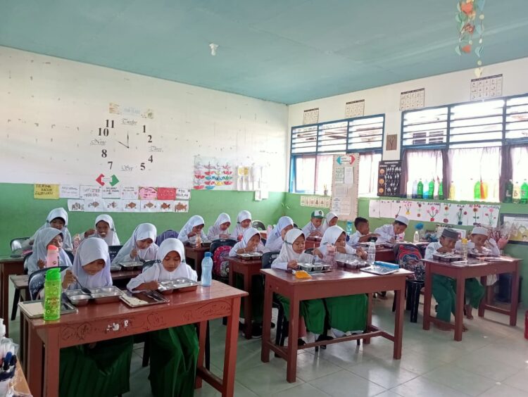 Program MBG di Sebatik Dimulai, Ibu Hamil dan Menyusui Juga Dapat