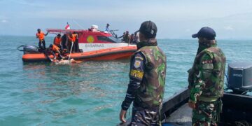 Tiga Hari Pencarian Lintas Batas, Nakhoda Kapal Sembako Ditemukan Tewas di Perairan Sebatik