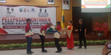 Gubernur Zainal Lepas Kontingen KORMI Kaltara ke FORNAS NTB: Jangan Lakukan Hal Aneh-Aneh, Pakai Atribut Daerah!