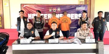 Kasat Reskrim Polres Tarakan Pimpin Konferensi Pers Pengungkapan Kasus Penganiayaan di Karang Anyar Pantai