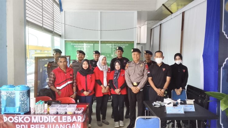 DPC PDI Perjuangan Tarakan Buka Posko Gotong Royong Mudik Lebaran 2026 di Pelabuhan SDF