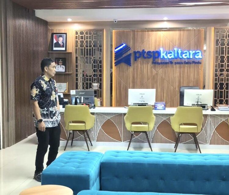 Sekprov Kaltara Marah Besar, Pelayanan DPMTSP Kosong, Pejabat Tak Ditemukan Saat Sidak