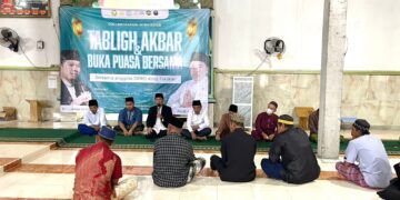 Buka Puasa Bersama di Masjid Baiturrohim, Asrin R. Saleh Harap Pererat Silaturahmi Warga