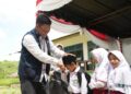 Dukung Pendidikan di Wilayah Kepulauan, PELNI Salurkan 2.000 Paket Perlengkapan Sekolah di Maluku