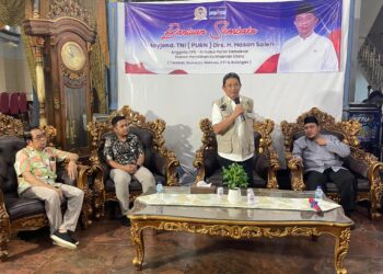 Anggota DPR RI Hasan Saleh Salurkan 10 Ton Beras untuk Warga Tarakan