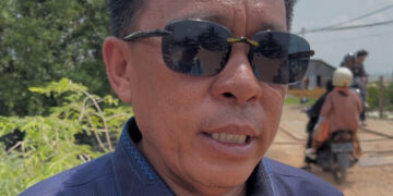 Asrin R. Saleh Selaku Anggota DPRD Tarakan Pastikan Semenisasi Jalan di Wilayah Pantai Amal Tetap Berjalan