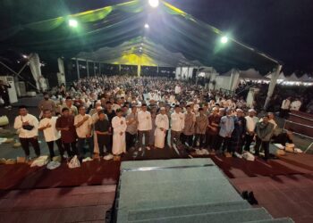 Tabligh Akbar Das’ad Latif Tutup KASHAFA 2026, Perkuat Sinergi Ekonomi dan Spiritualitas di Tarakan