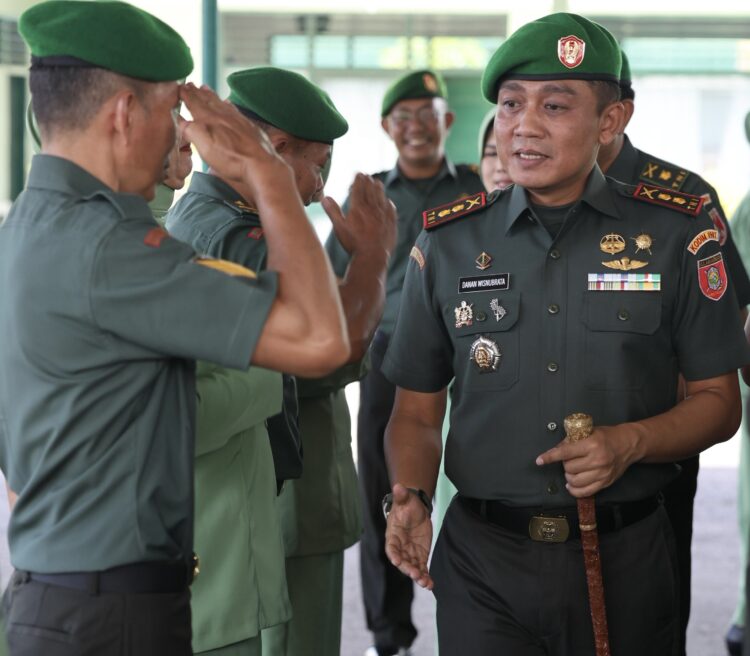 14 Personel Kodim 0907/Tarakan Naik Pangkat, Dandim Tekankan Profesionalisme dan Tanggung Jawab