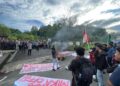 Mahasiswa Gelar Aksi di Depan Kantor Wali Kota Tarakan, Sampaikan Tujuh Tuntutan