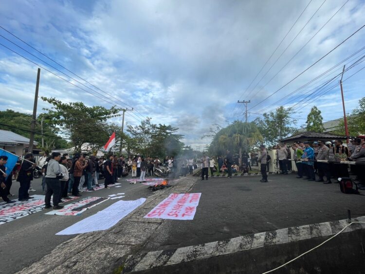 Plt Wali Kota Tarakan Respons Aksi Mahasiswa, Janji Tindaklanjuti Aspirasi dalam Sepekan