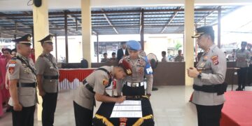 Polres Tarakan Laksanakn Sertijab Kapolsek KSKP dan Penyerahan Jabatan Kasat Resnarkoba