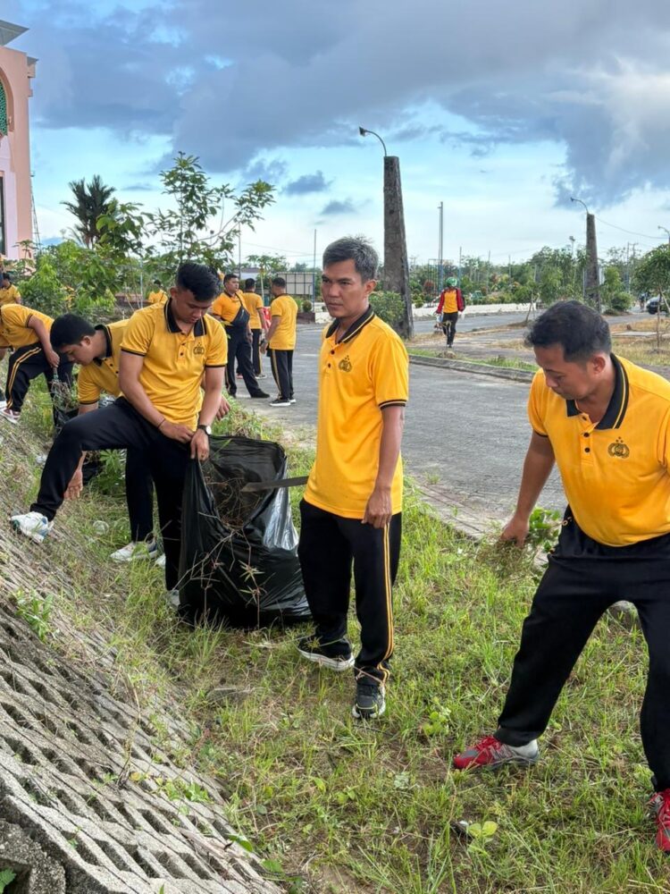 Sambut Hari Bhayangkara ke-80, Personel Polres Tarakan Gelar Bakti Religi di Sejumlah Rumah Ibadah