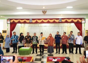 Wali Kota Tarakan Hadiri Penggalangan Komitmen Bersama SPMB 2026