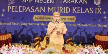 Plt. Wali Kota Tarakan Lepas Siswa Kelas IX SMP Negeri 1 Tarakan Tahun Pelajaran 2025/2026