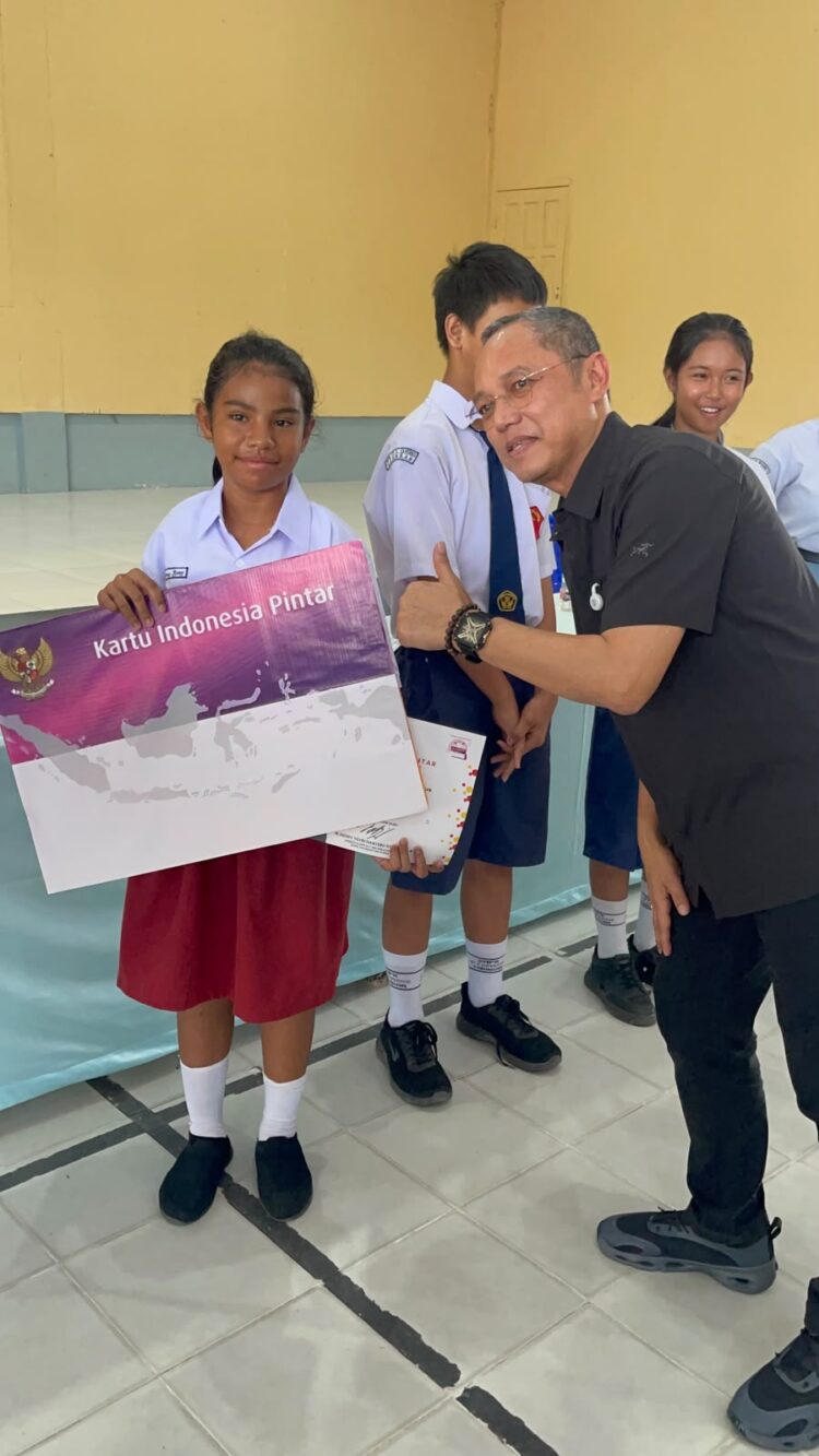 Deddy Yevri Hanteru Sitorus Ingatkan Dana PIP Digunakan untuk Pendidikan Anak