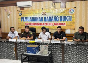 Peredaran Sabu di Pesisir Tarakan Masih Tinggi, Satresnarkoba Musnahkan Barang Bukti 4,21 Gram