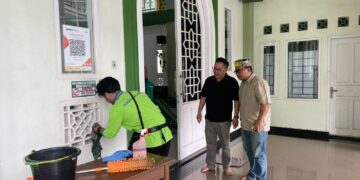 Libatkan Warga yang Belum Bekerja, APINDO Kaltara Jalankan Program Bersih Rumah Ibadah