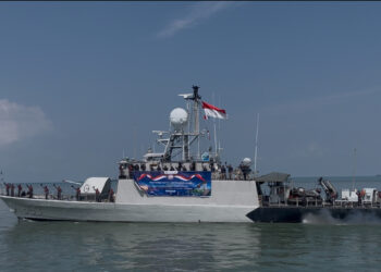 TNI AL Kerahkan KRI Ajak-653 Dukung Ekspedisi Rupiah Berdaulat 2026 di Wilayah Perbatasan Kaltara