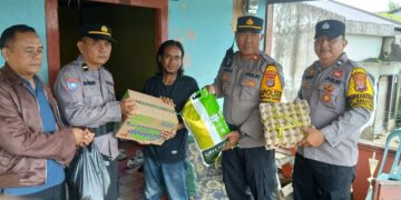 Polsek Tarakan Barat Salurkan Bantuan Sosial kepada Korban Tanah Longsor di Kelurahan Selumit