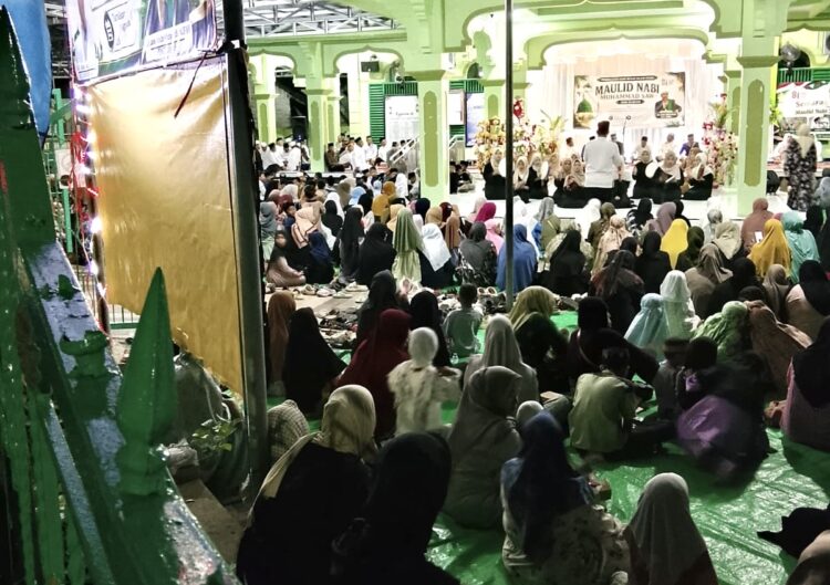 Malam Puncak Penganugerahan dan Pembukaan Maulid Nabi SAW 1448 H di Masjid Al-Miftah Tarakan Berlangsung Meriah